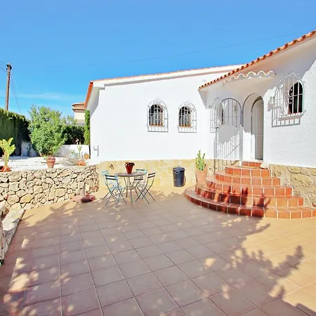 Aaron - With Stunning Views And Private Pool In