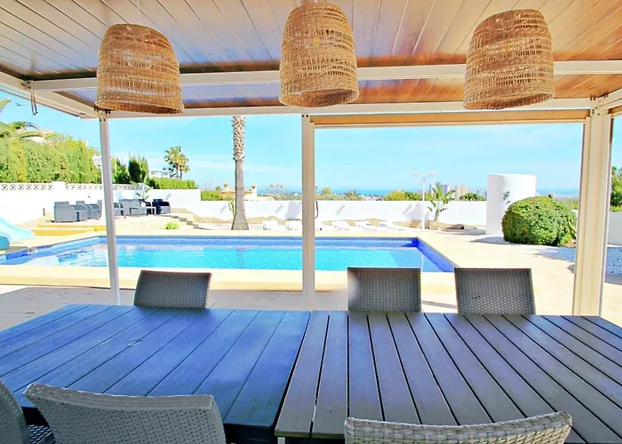 Aaron - With Stunning Views And Private Pool In * كاليبي