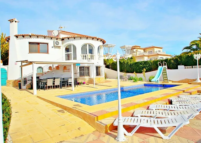 Aaron - With Stunning Views And Private Pool In Villa Calp