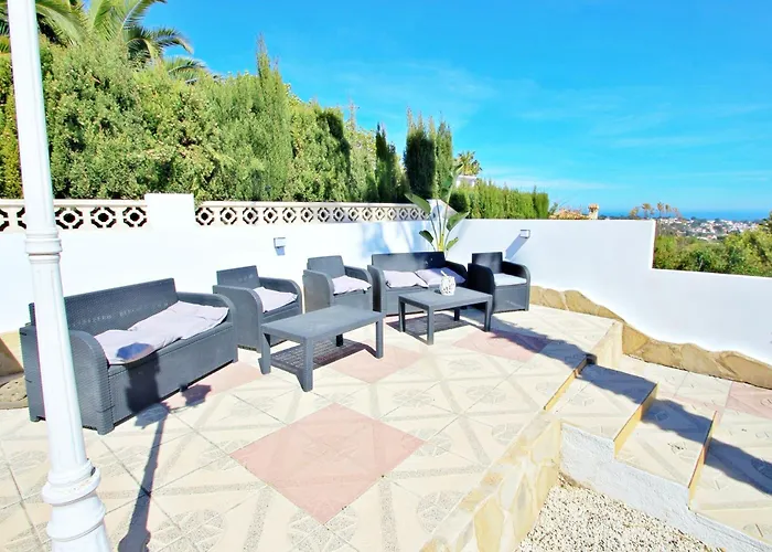 Aaron - With Stunning Views And Private Pool In Villa Calpe
